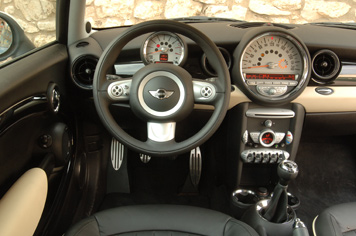 Mini&nbsp;Cooper hečbeks